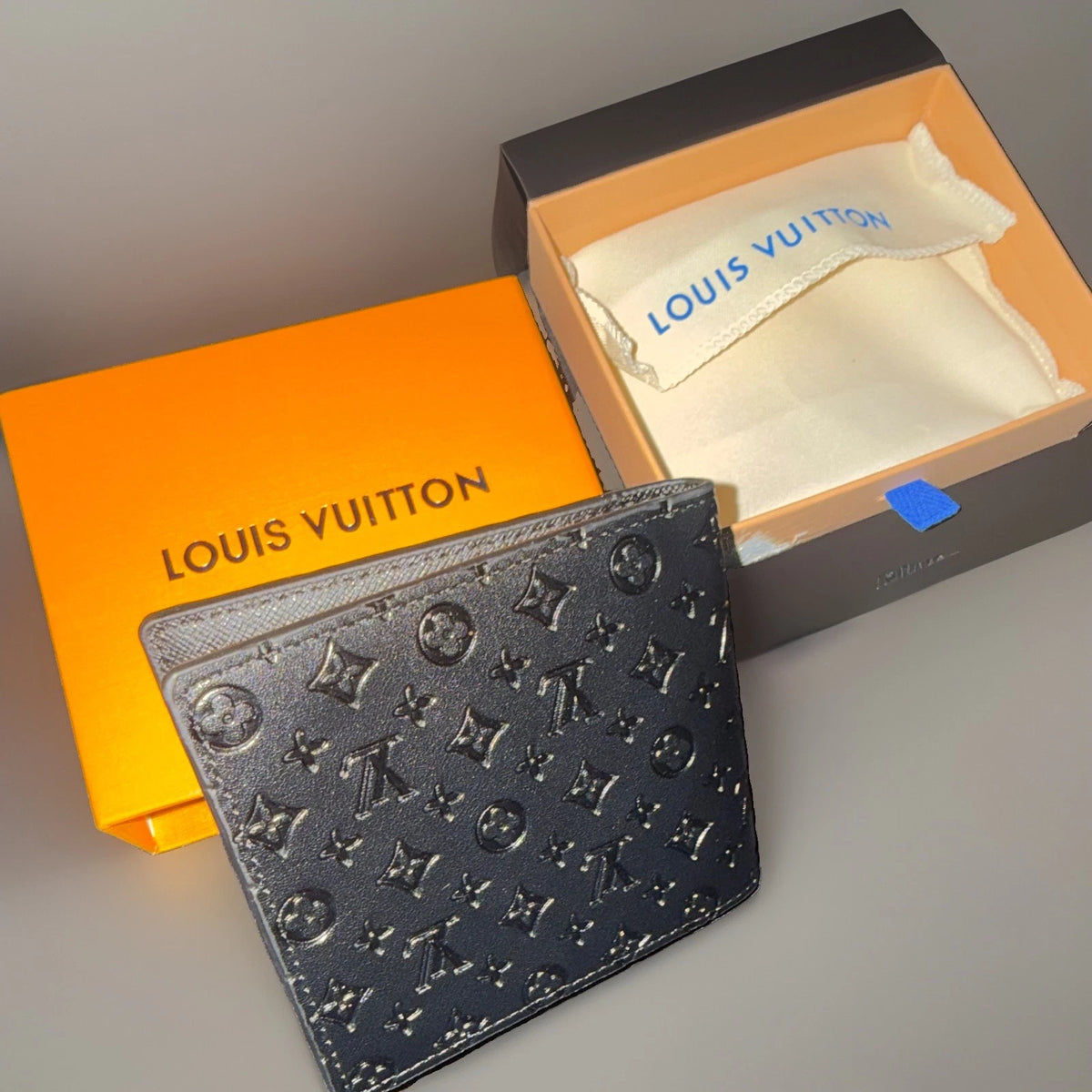 Louis Vuitton Men's Black Monogram Bifold Folding Wallet